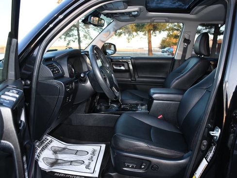 Used 2021 Toyota 4Runner TRD Off-Road Premium image 11