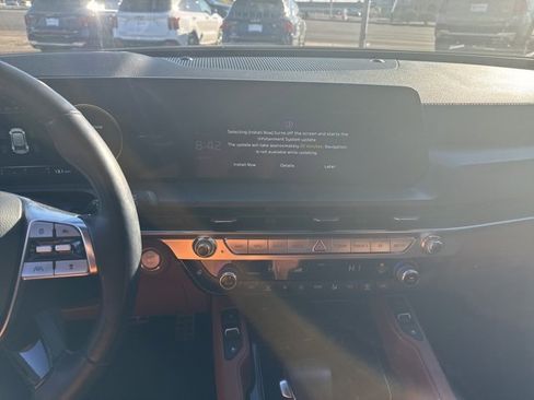 Used 2023 Kia Telluride SX Prestige X-Pro image 28