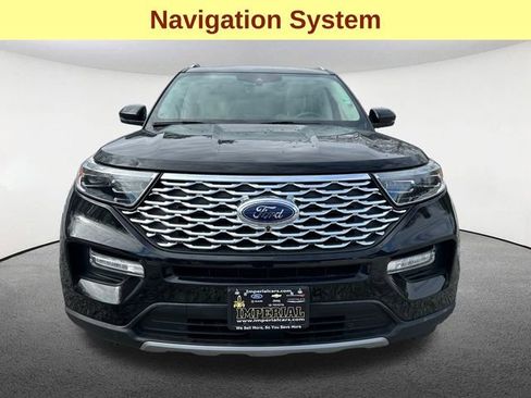Used 2021 Ford Explorer Platinum w/ Equipment Group 601A image 4