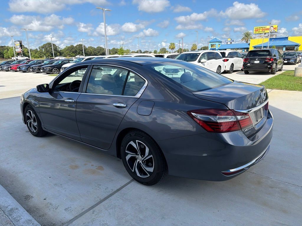 Used 2016 Honda Accord LX image 7