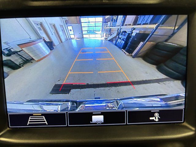 Used 2020 GMC Sierra 2500 SLT w/ SLT Convenience Package AWD/4WD image 20