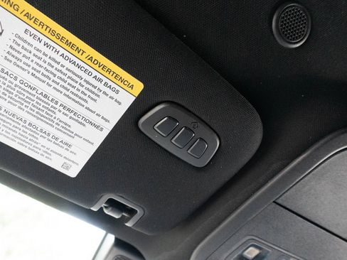 Used 2020 Ford Explorer ST AWD/4WD image 38