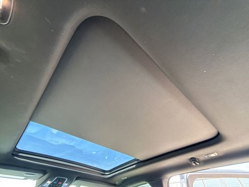 Used 2020 RAM 1500 Limited image 16