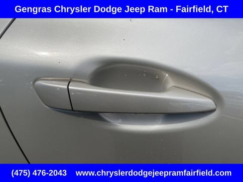 Used 2015 Lexus RX 450h AWD image 22