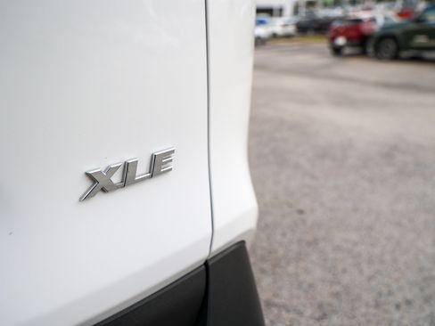Used 2025 Toyota RAV4 XLE w/ Convenience Package FWD image 12
