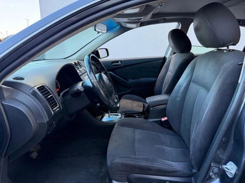 Used 2012 Nissan Altima 2.5 S w/ Convenience Pkg image 2