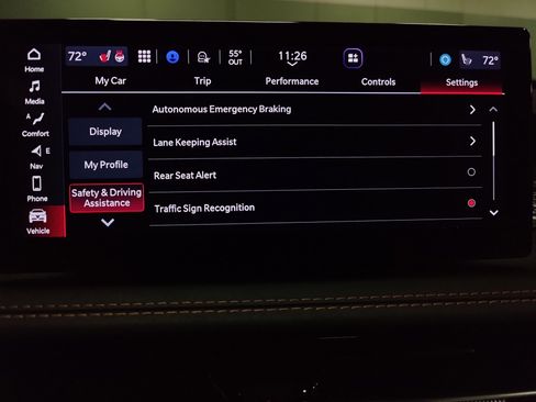 Used 2025 Alfa Romeo Tonale image 9