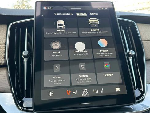 New 2026 Volvo XC90 T8 Plus image 31