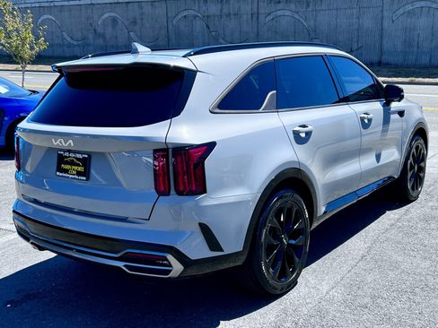 Used 2022 Kia Sorento SX FWD image 6