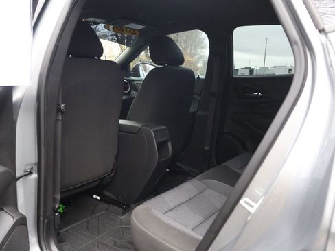 Used 2024 Chevrolet Trax RS image 44