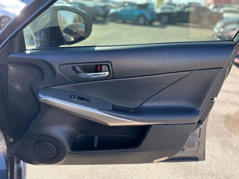 Used 2015 Lexus IS 250 w/ F-Sport Package RWD image 21