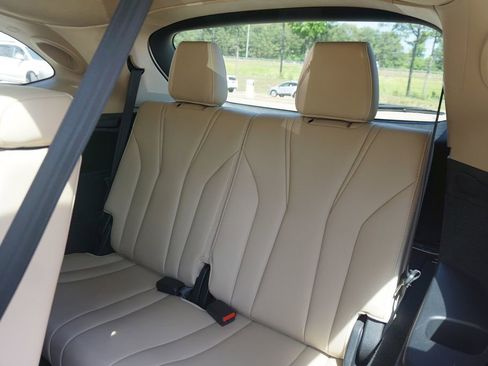 Used 2023 Acura MDX SH-AWD w/ Advance Package image 17