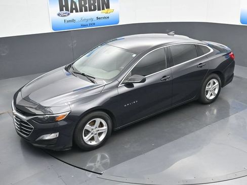 Used 2023 Chevrolet Malibu LS FWD image 22