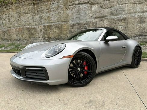 Used 2020 Porsche 911 Carrera 4S AWD/4WD image 5