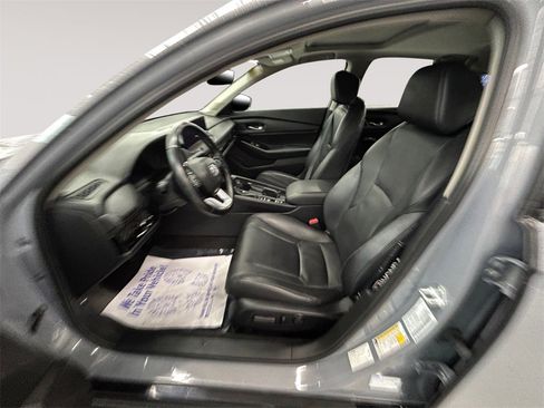 Used 2023 Honda Accord Touring image 9