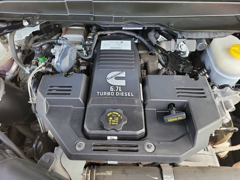 Used 2024 RAM 3500 Tradesman AWD/4WD image 10