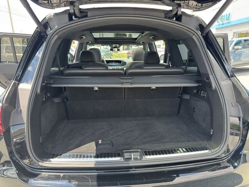 Used 2025 Mercedes-Benz GLS 450 4MATIC image 20