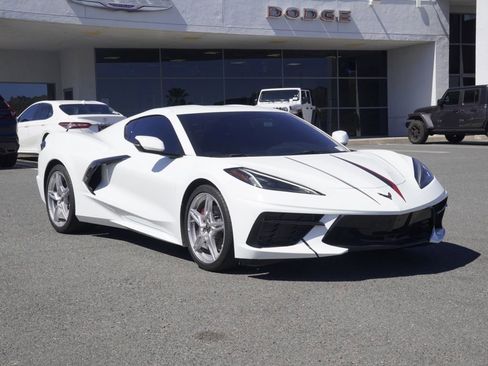 Used 2021 Chevrolet Corvette Stingray Coupe w/ 1LT image 2