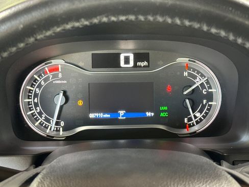 Used 2016 Honda Pilot Touring image 24