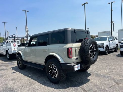 Used 2025 Ford Bronco Outer Banks AWD/4WD image 5