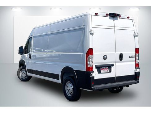 New 2026 RAM ProMaster 2500 w/ Advanced Safety Group FWD image 3
