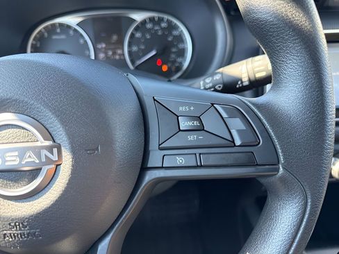 Used 2024 Nissan Kicks S image 14