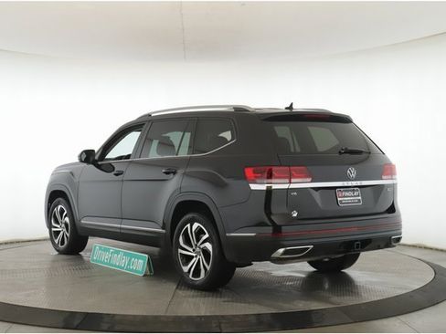 Used 2022 Volkswagen Atlas SEL image 8