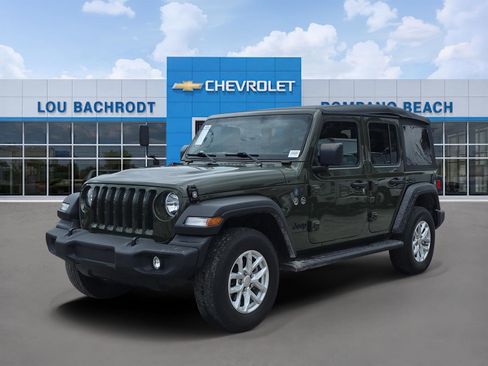 Used 2023 Jeep Wrangler Sport S image 3