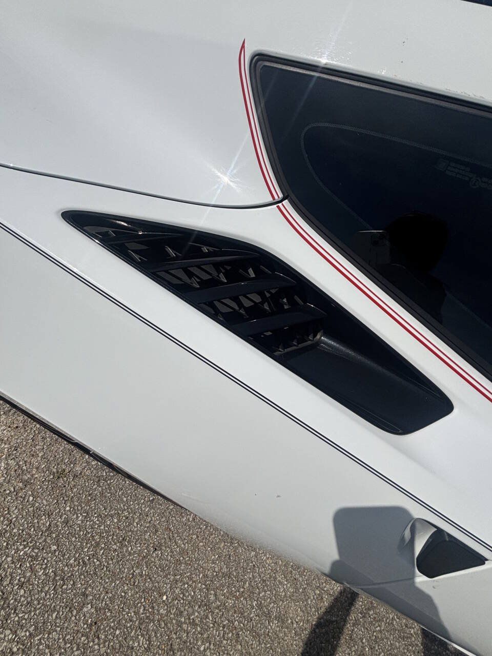 Used 2016 Chevrolet Corvette Stingray Coupe w/ Carbon Flash Badge Package RWD image 14