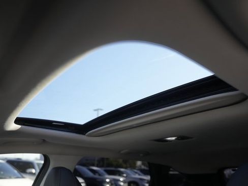 Used 2025 Hyundai Tucson SEL image 11