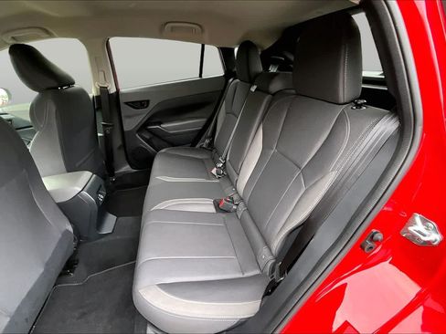Used 2025 Subaru Crosstrek 2.5i Premium AWD/4WD image 19