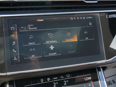 Used 2021 Audi Q8 Premium Plus w/ Premium Plus Package AWD/4WD image 33