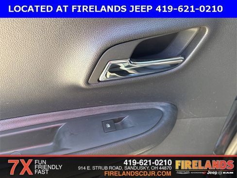 Used 2022 Chevrolet Trax LS w/ Tint and Cruise Package image 33