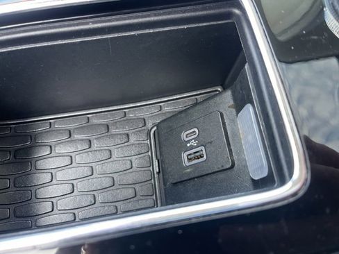 Used 2023 Lincoln Aviator Black Label w/ Dynamic Handling Package image 40