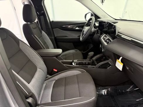 New 2026 Chevrolet TrailBlazer LS w/ LS Convenience Package AWD/4WD image 18