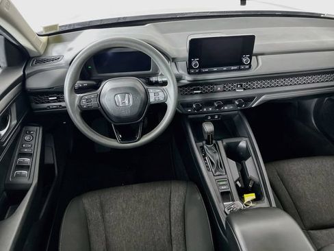Certified 2024 Honda Accord EX image 24