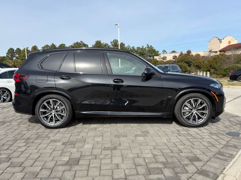 New 2026 BMW X5 xDrive50e w/ M Sport Package AWD/4WD image 8