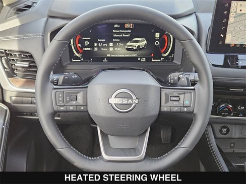 New 2026 Nissan Rogue Platinum image 25