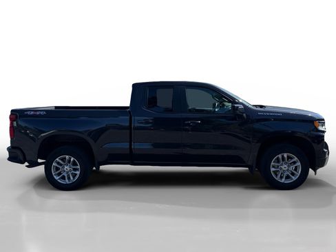 Used 2023 Chevrolet Silverado 1500 RST AWD/4WD image 6