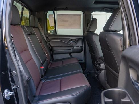 New 2026 Honda Ridgeline Black Edition image 14