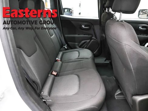 Used 2021 Jeep Renegade Sport image 23