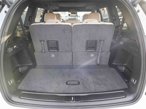 New 2025 Jeep Grand Cherokee L Limited image 26