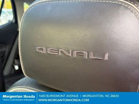 Used 2020 GMC Terrain Denali w/ Denali Premium Package AWD/4WD image 31