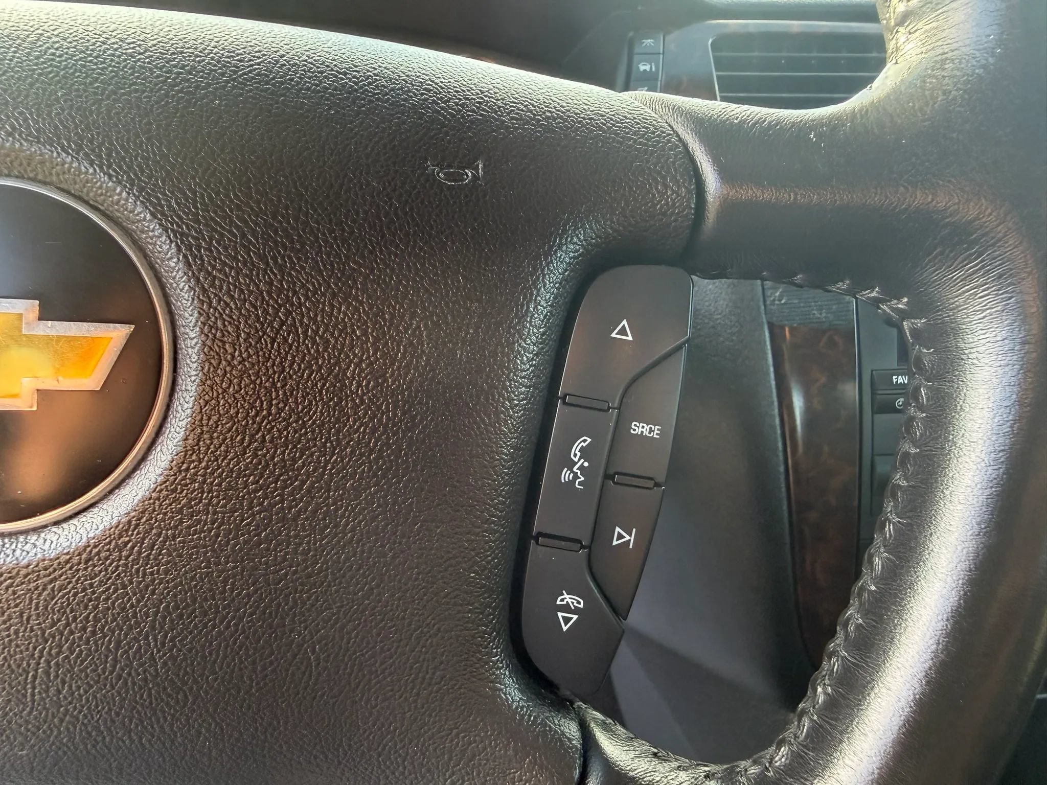 Used 2013 Chevrolet Impala LTZ FWD image 24