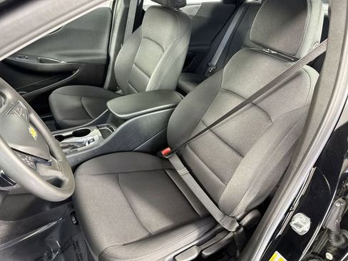 Used 2025 Chevrolet Malibu LS image 18
