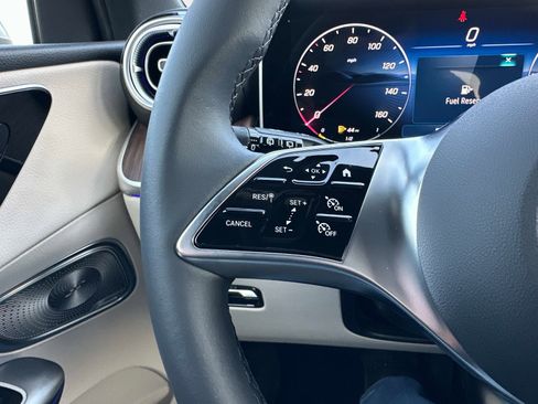 New 2026 Mercedes-Benz GLC 300 image 30