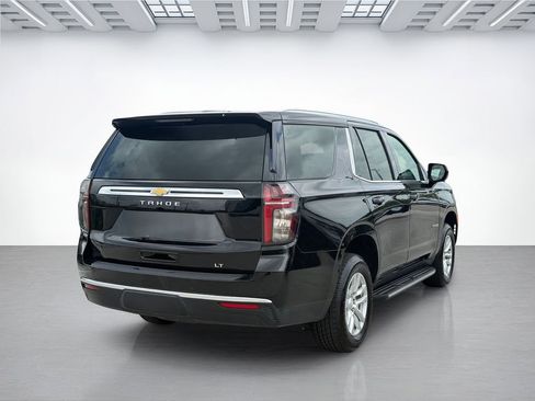 Used 2024 Chevrolet Tahoe LT RWD image 3