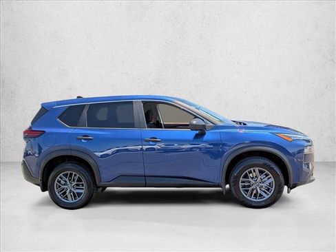 Used 2023 Nissan Rogue S FWD image 5
