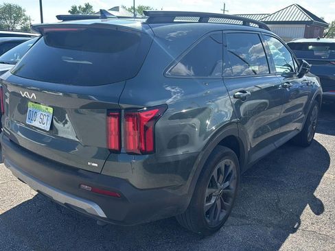 Used 2023 Kia Sorento SX Prestige image 5