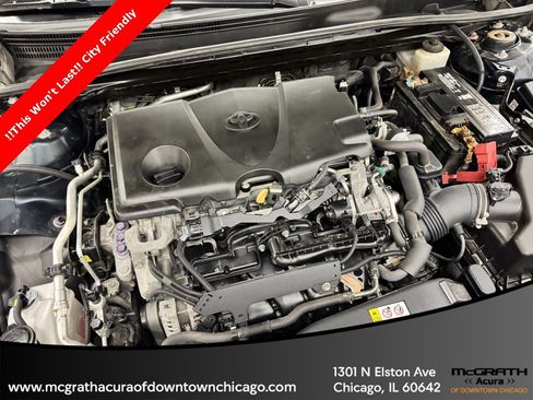 Used 2018 Toyota Camry LE image 31